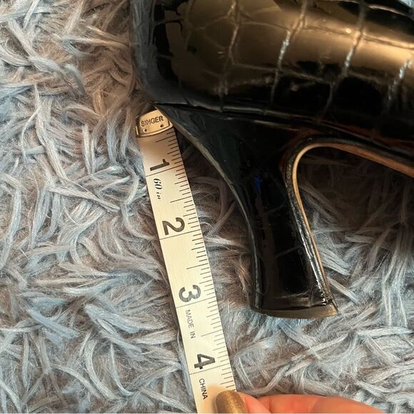 Anyi Lu Black Leather Croc Embossed D'orsay Pump Heels Size 8.5 / EU 39 - Picture 6 of 6